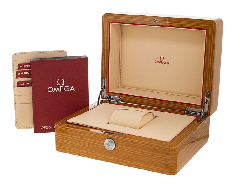 Omega Speedmaster Moonphase 304.93.44.52.03.001 Image 5